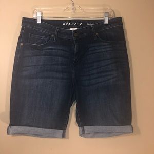 Bermuda jean shorts- Ava & Viv- Size- 16
